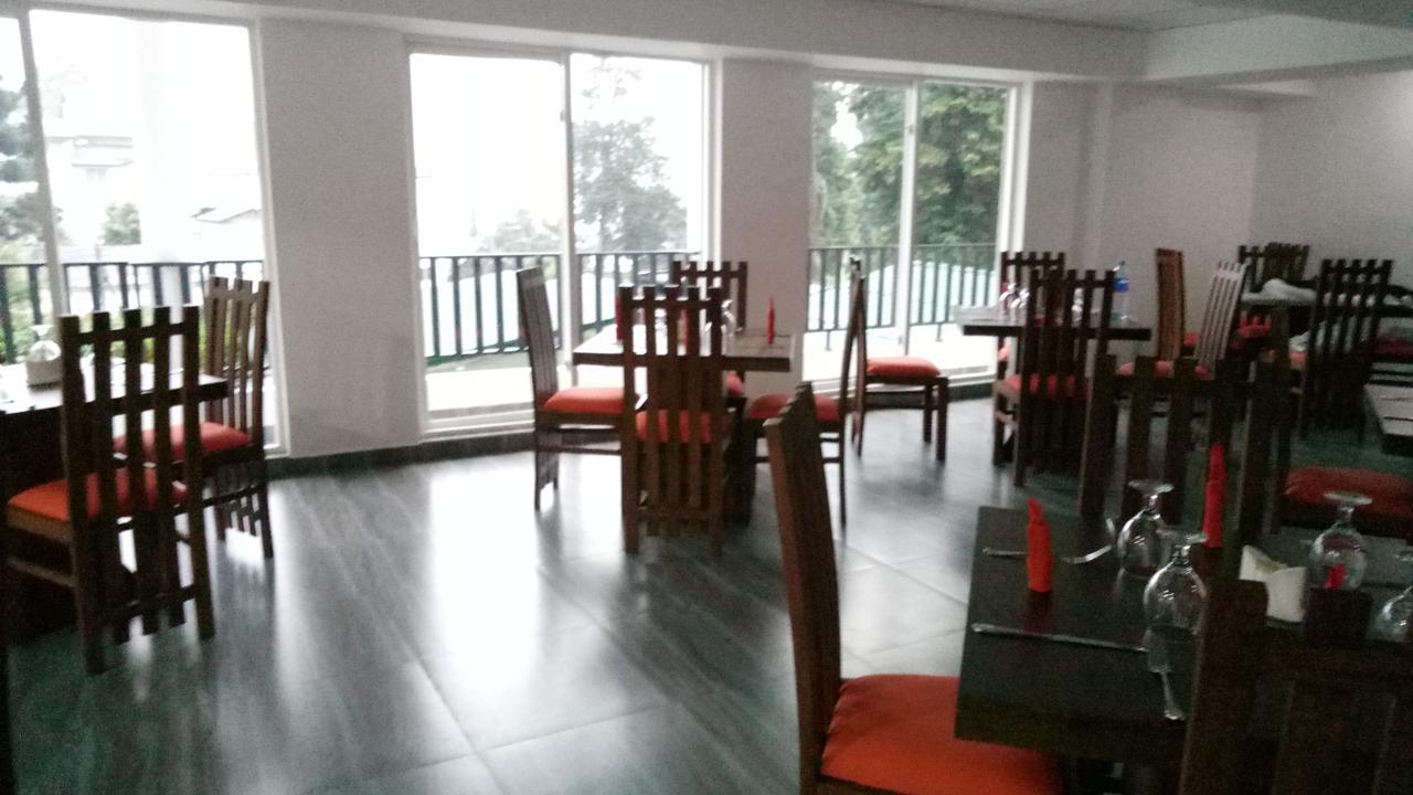 Lotus Luxury Apartment Nuwara Eliya Bagian luar foto